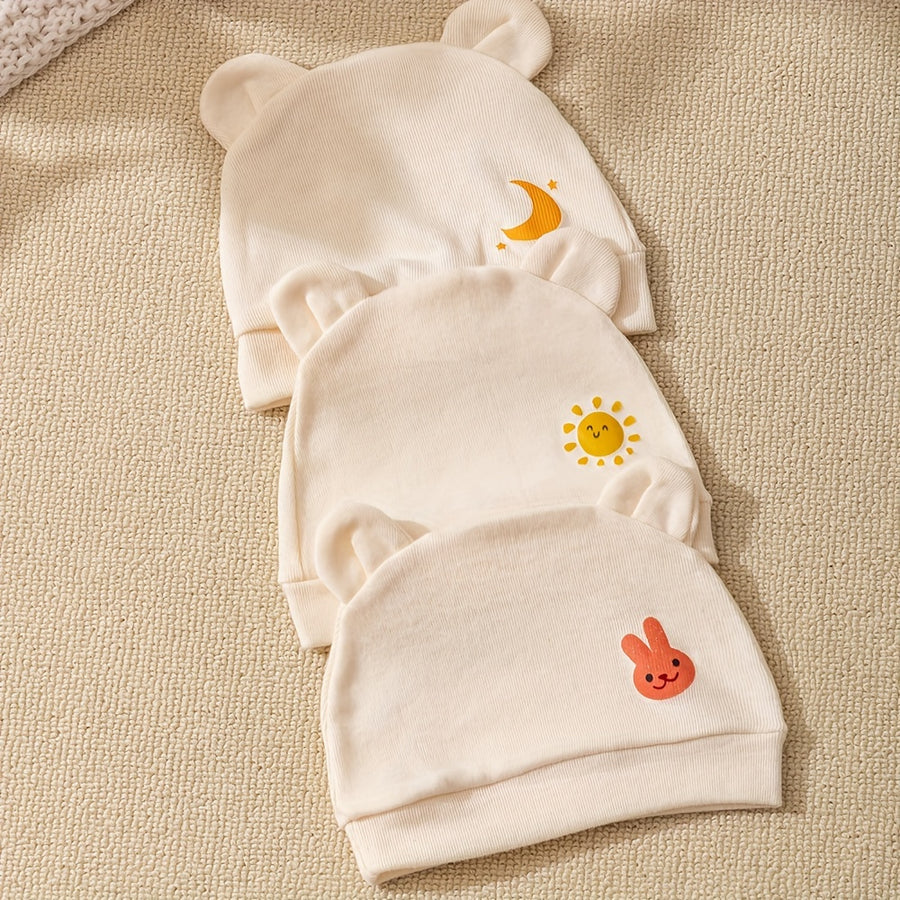 Bonnets pour bébé, avec des oreilles de ours mignons — Monptitlou