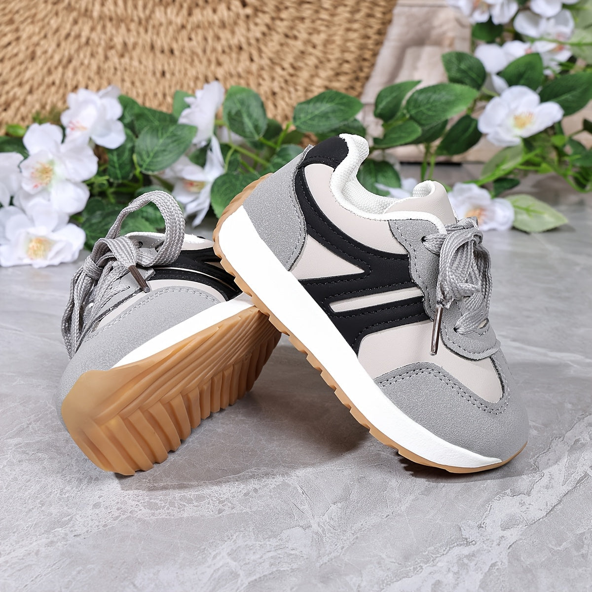1 paire de baskets décontractées unisexes pour enfants — Monptitlou Image