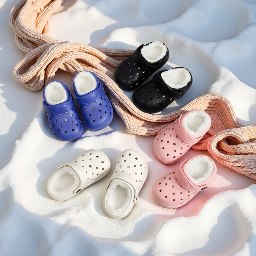 Chaussons à semelle plate, perforés, confortables — Monptitlou