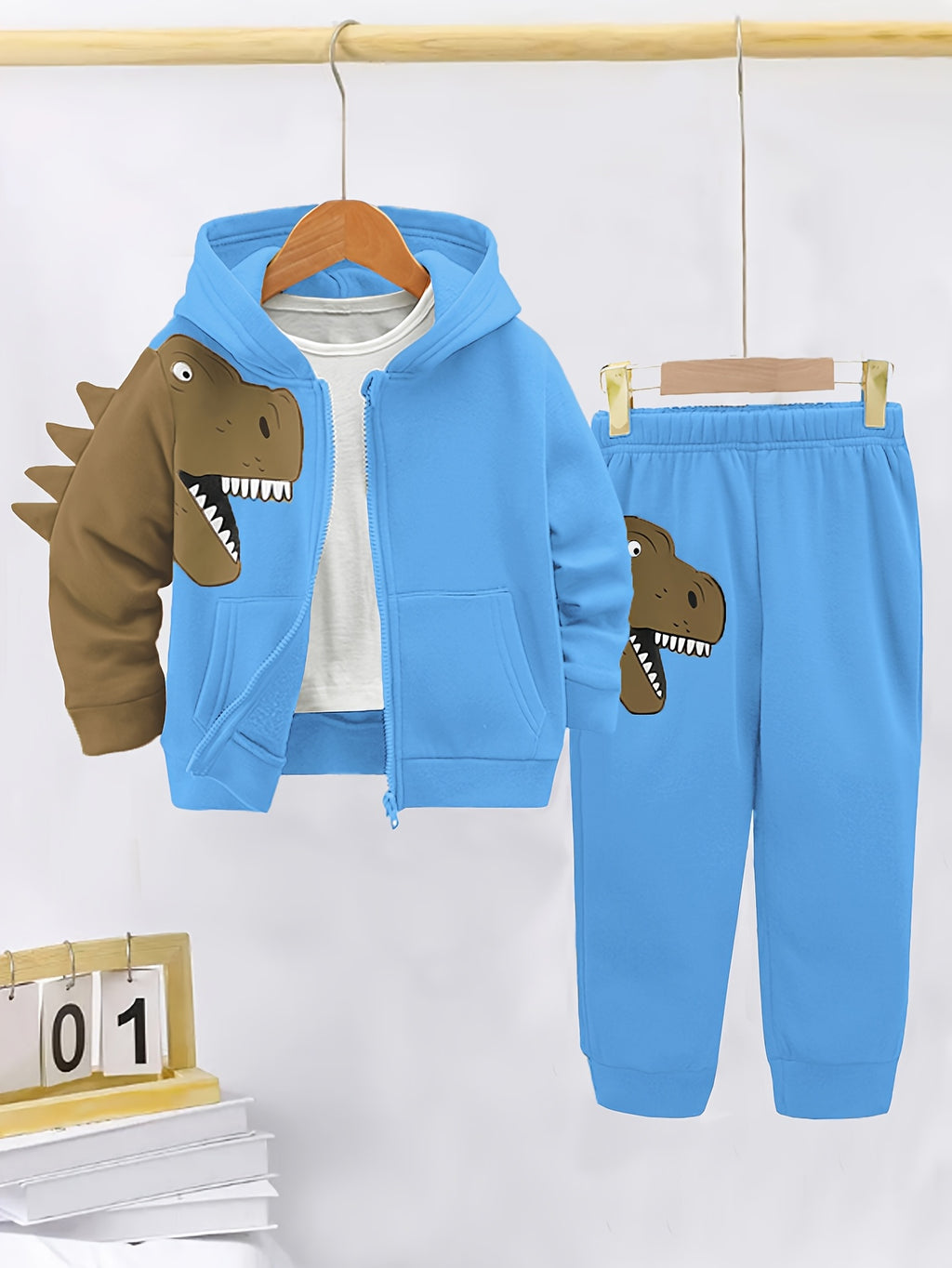 Ensemble 2 pièces pour garçon avec veste sweat à capuche zippée et — Monptitlou