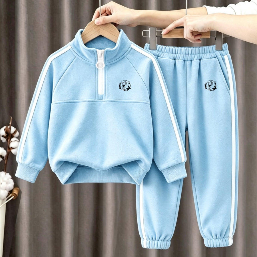 Ensemble de survêtement pour enfant de style sportif — Monptitlou