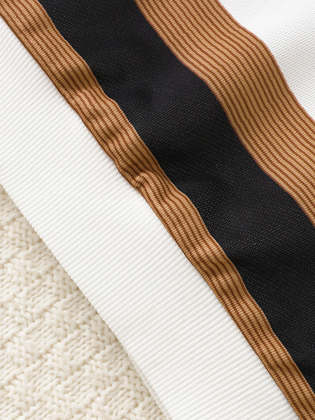 Pull et pantalon en polaire à rayures imprimées pour garçon — Monptitlou