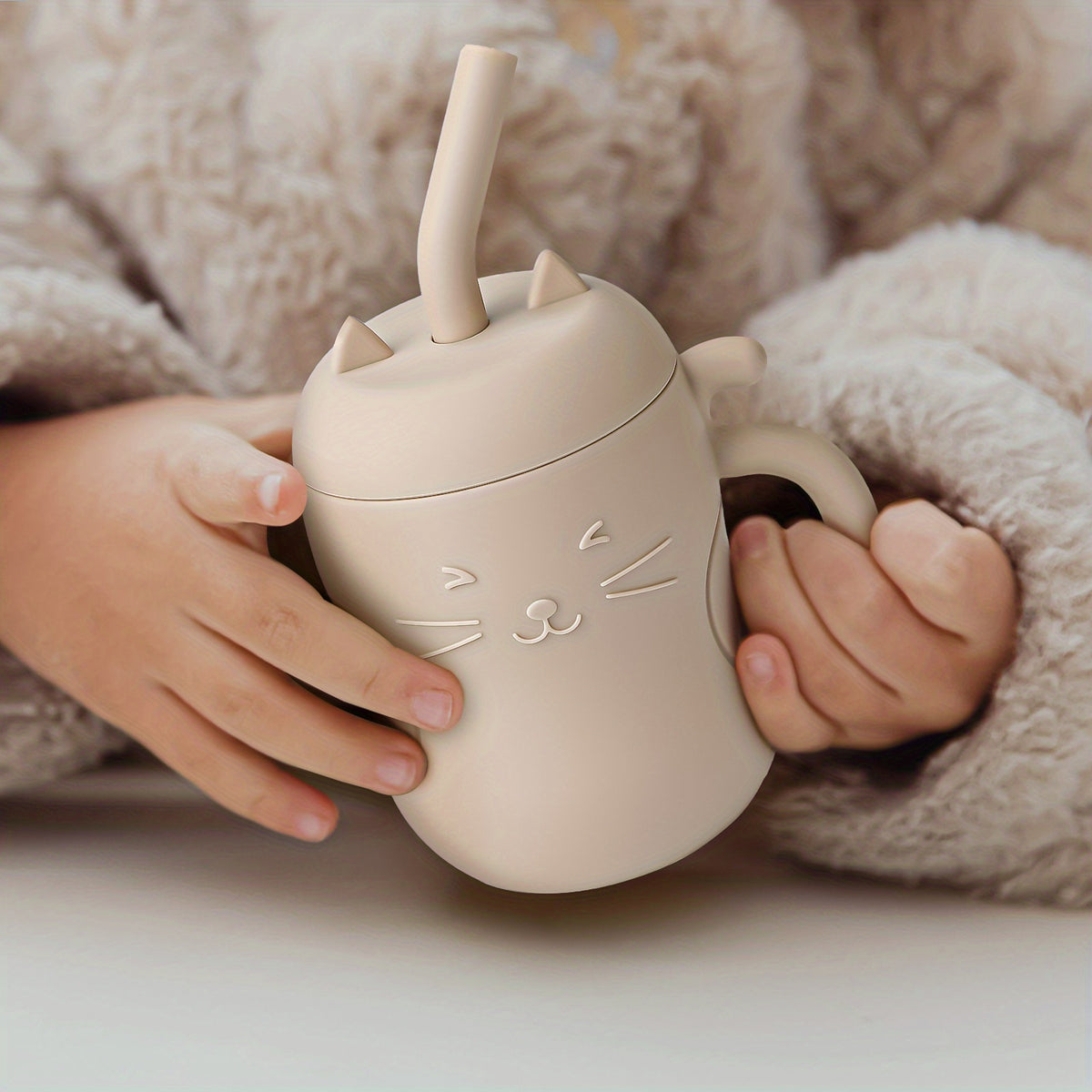 (Gatto) Tasse d'apprentissage pour tout-petits Cat — Monptitlou Image