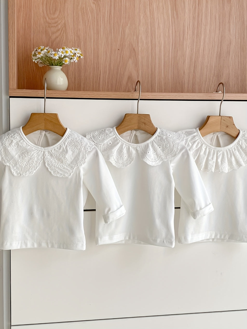 T-shirt pour filles à col dentelle unicolore — Monptitlou