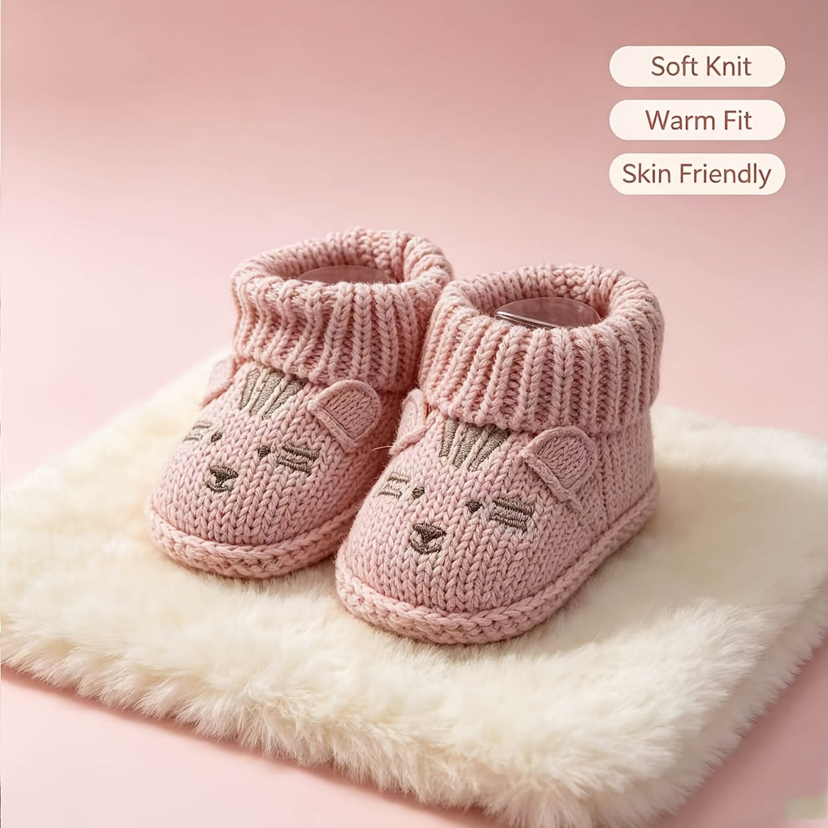 1 Paire de Chaussures de Bébé Tricotées à la Main — Monptitlou Image