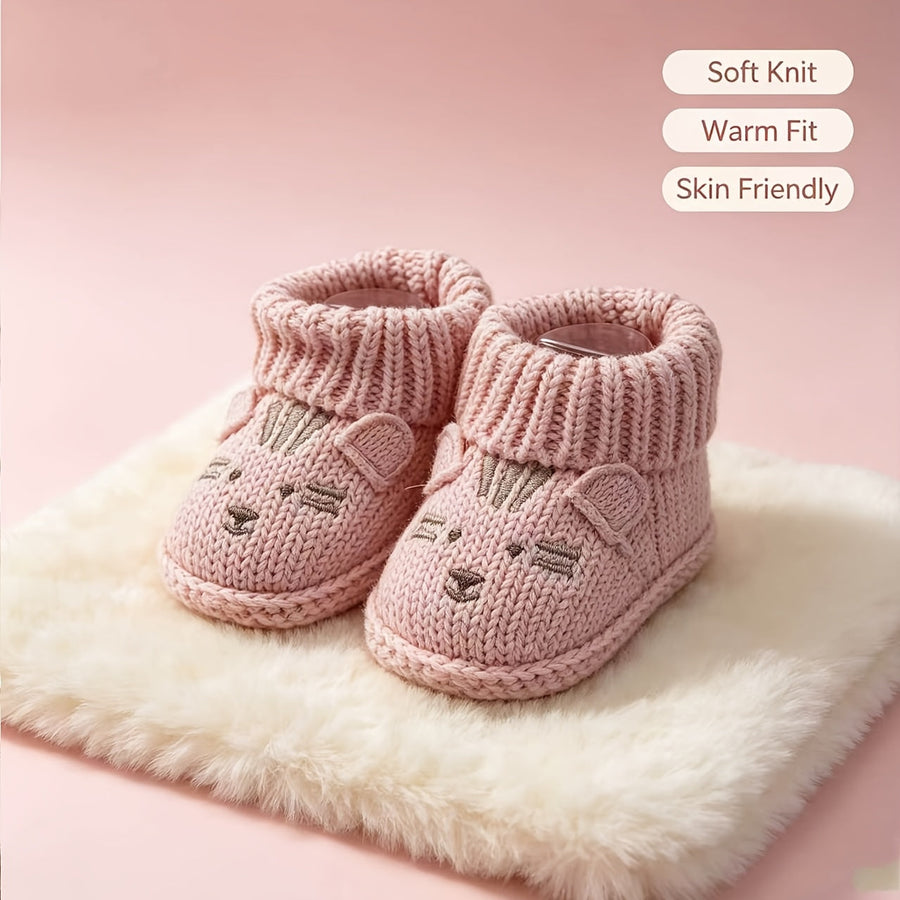 1 Paire de Chaussures de Bébé Tricotées à la Main — Monptitlou