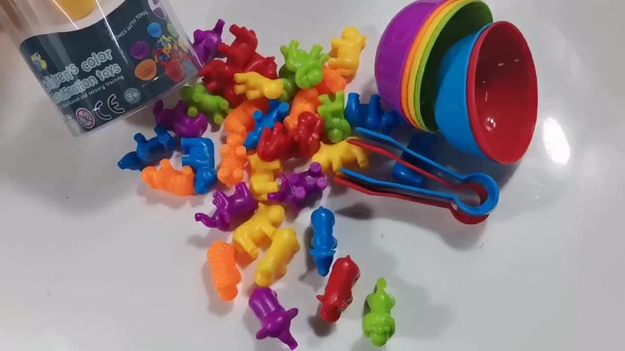 Jeu de tri mathématique et couleur avec bols de tri — Monptitlou