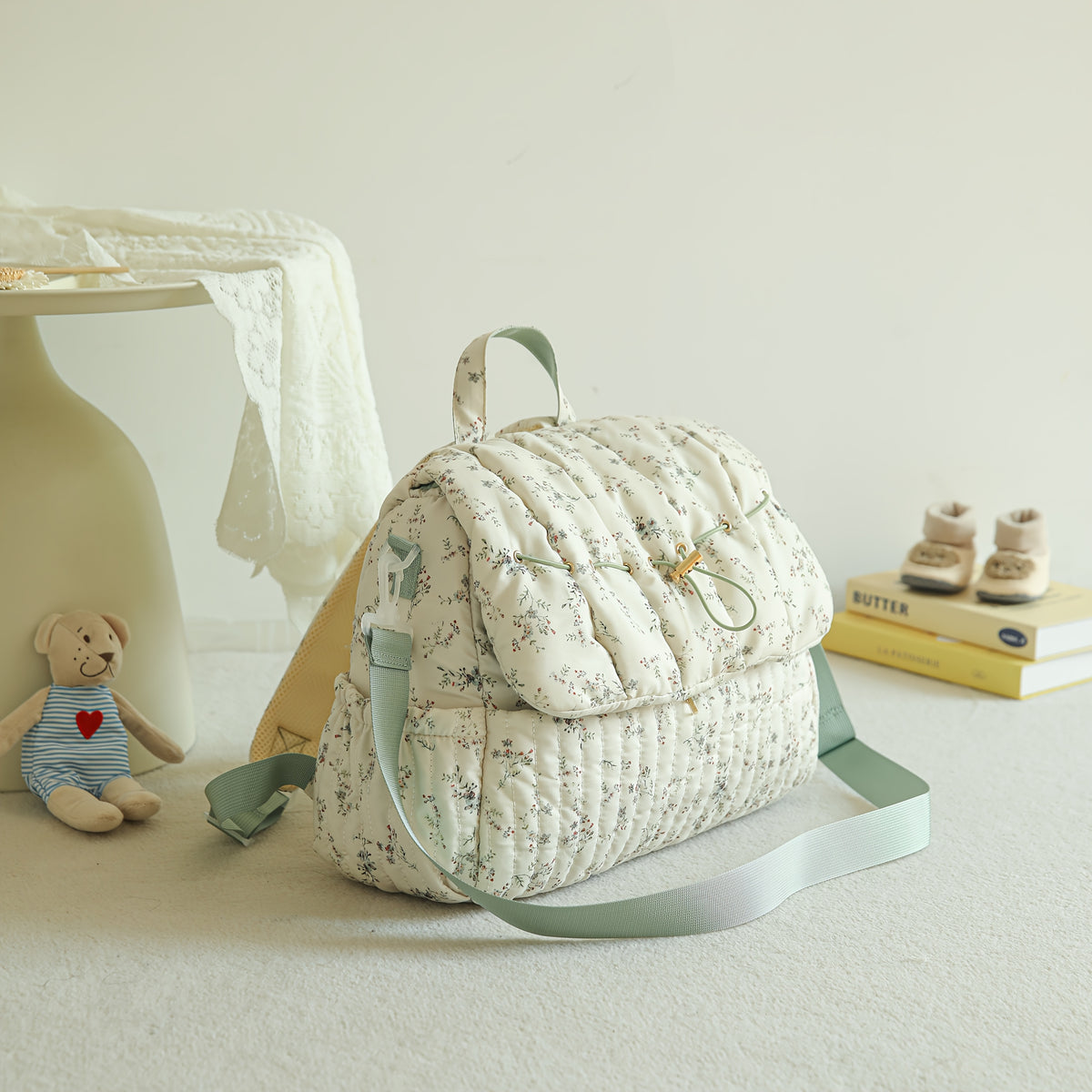 1 Sac à Langer Matelassé Floral avec Bretelle Longue Réglable — Monptitlou Image