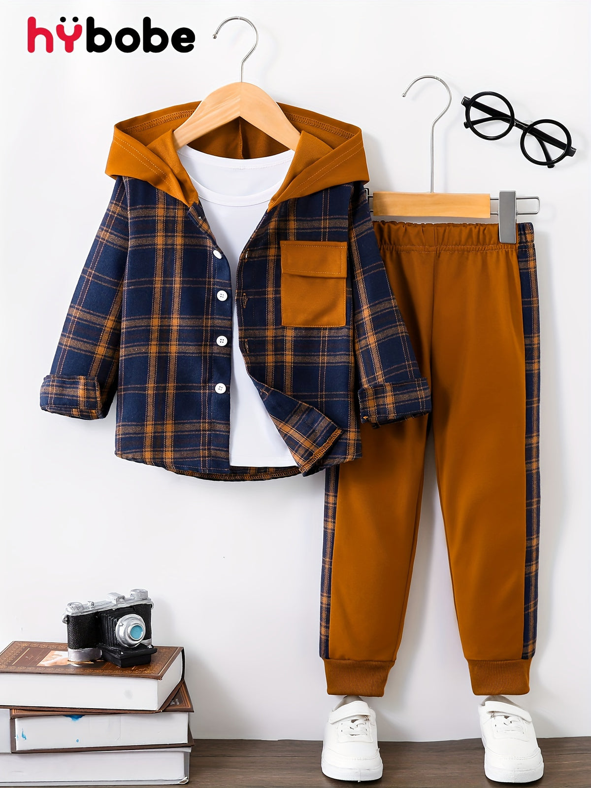 Ensemble 2 pièces pour garçon pour l'automne : haut à poche de travail — Monptitlou Image