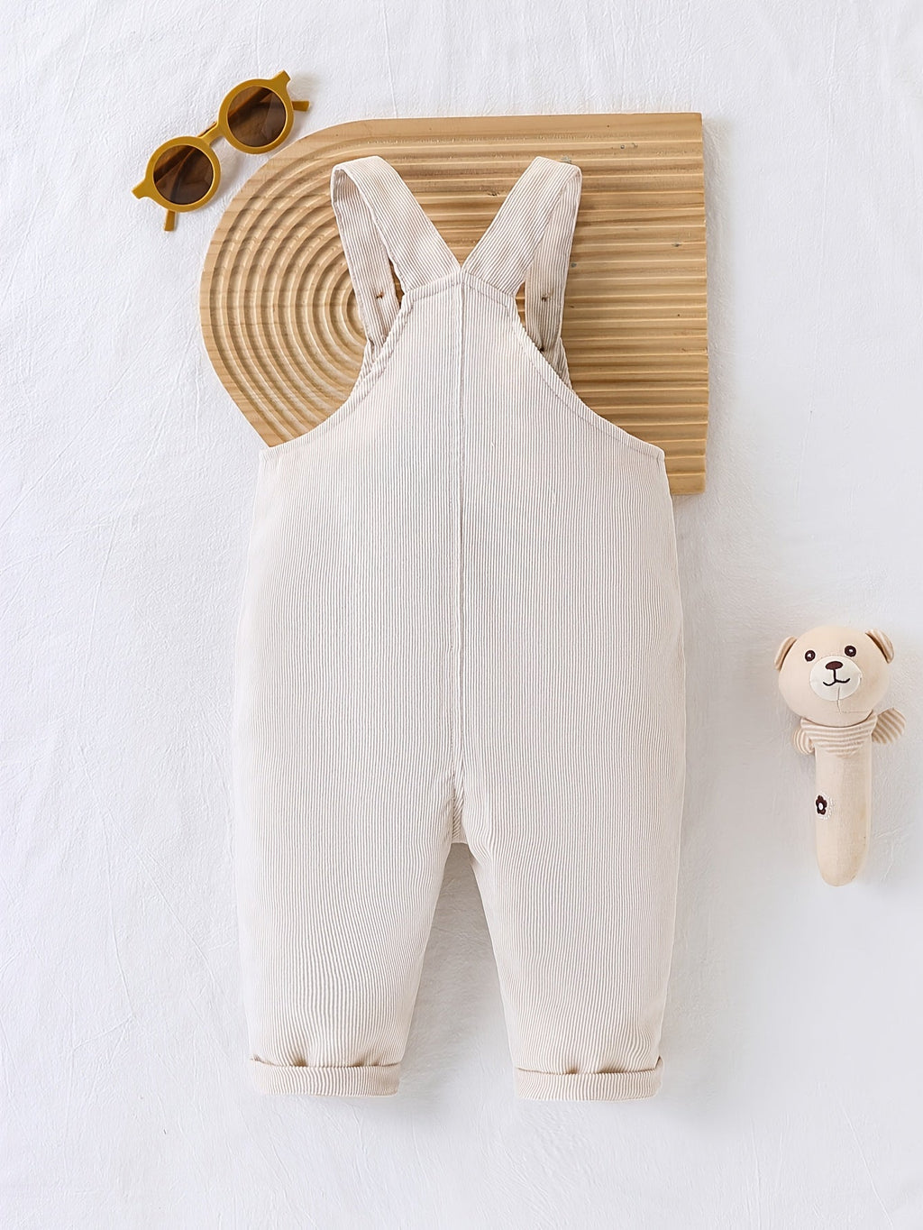 Salopette en velours côtelé pour bébé — Monptitlou