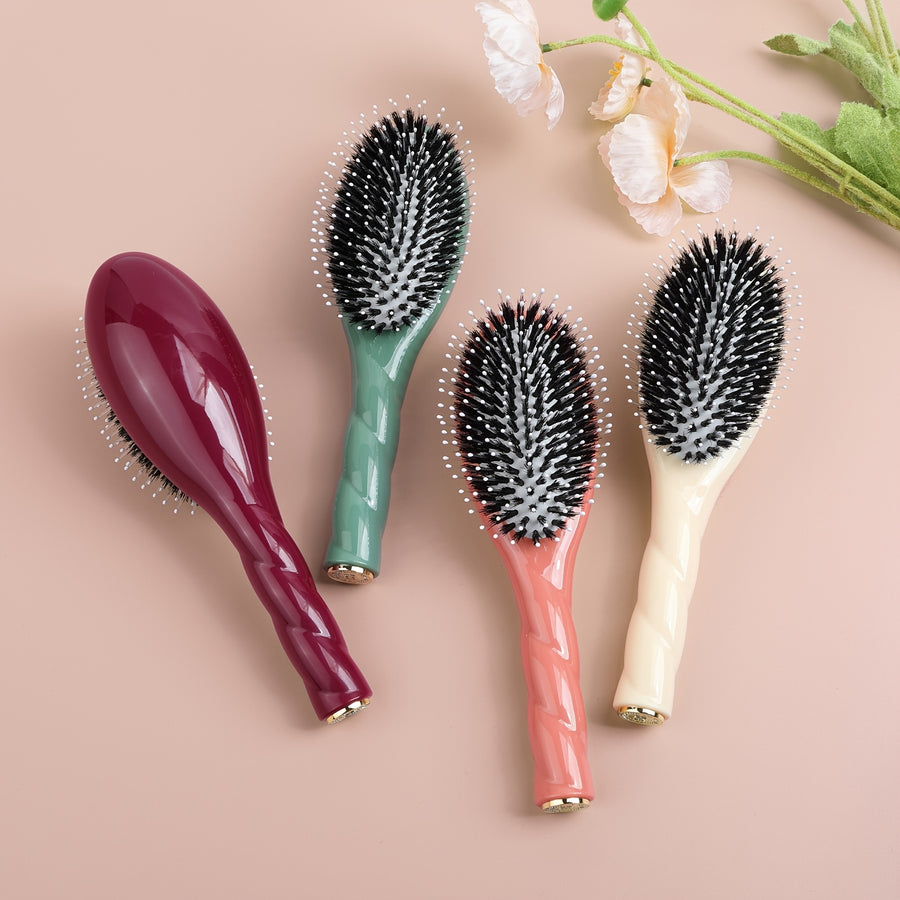 1 brosse à cheveux à poils naturels — Monptitlou