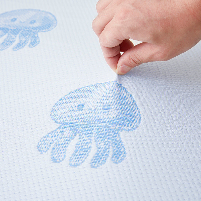 Surmatelas pour lit d'enfant, motif méduses — Monptitlou