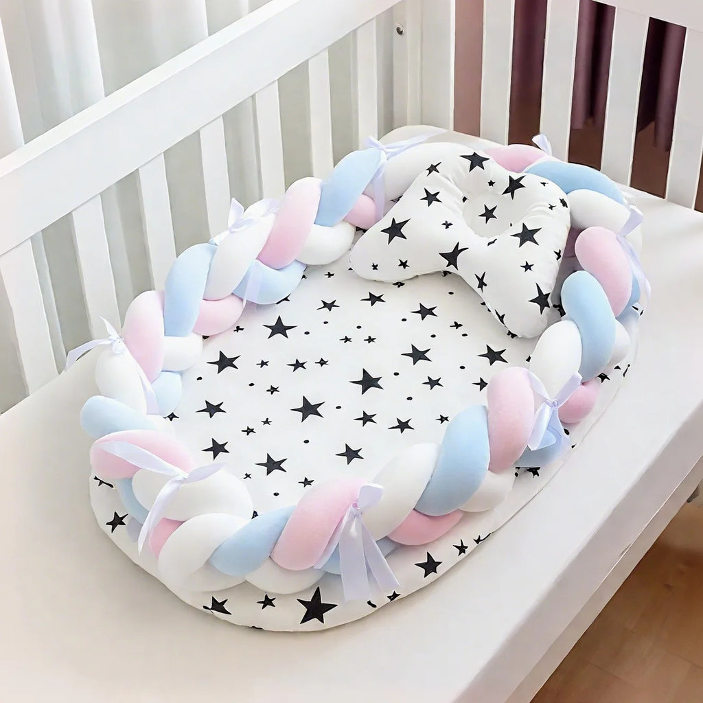 Réducteur de lit pour bébé avec tour tressé — Monptitlou