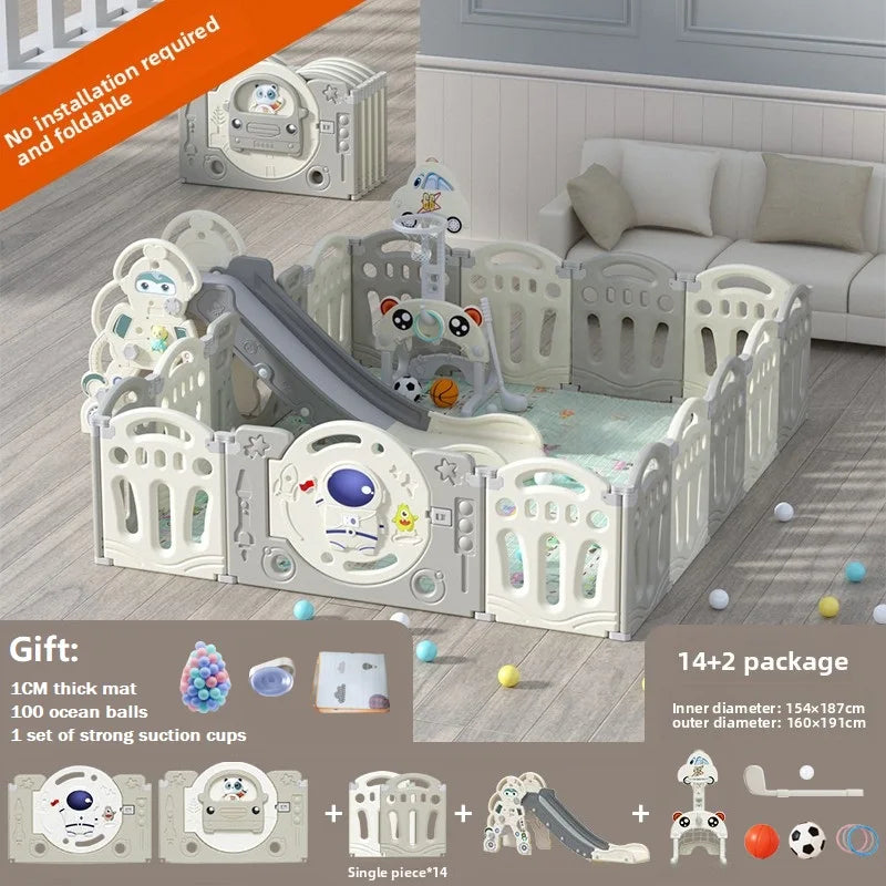 Parc modulaire pour bébé à panneaux, avec toboggan — Monptitlou