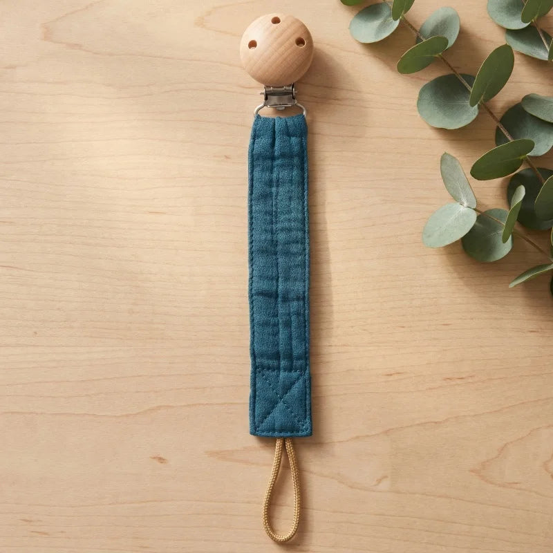 Attache-tétine personnalisée pour bébé avec nom gravé — Monptitlou