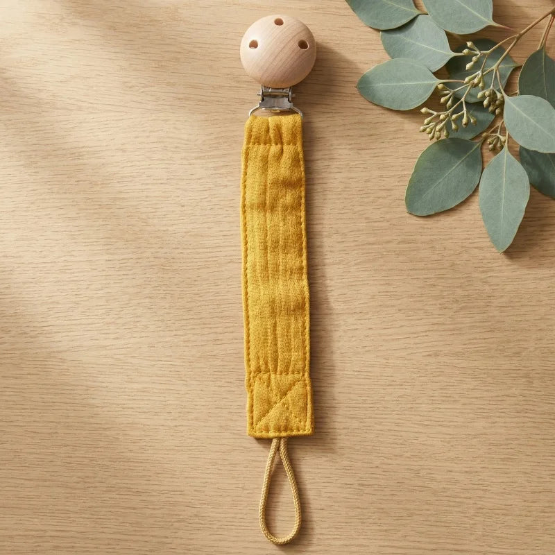 Attache-tétine personnalisée pour bébé avec nom gravé — Monptitlou