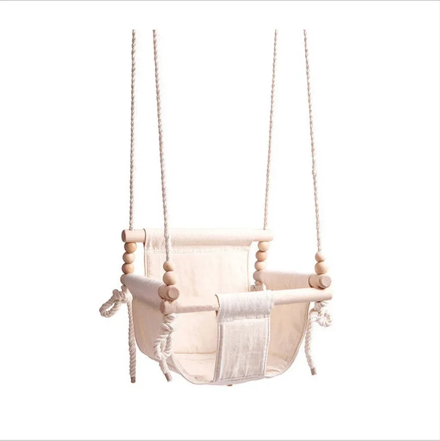 Chaise à bascule pour bébé, balançoire pour bébé, style ins, intérieur — Monptitlou