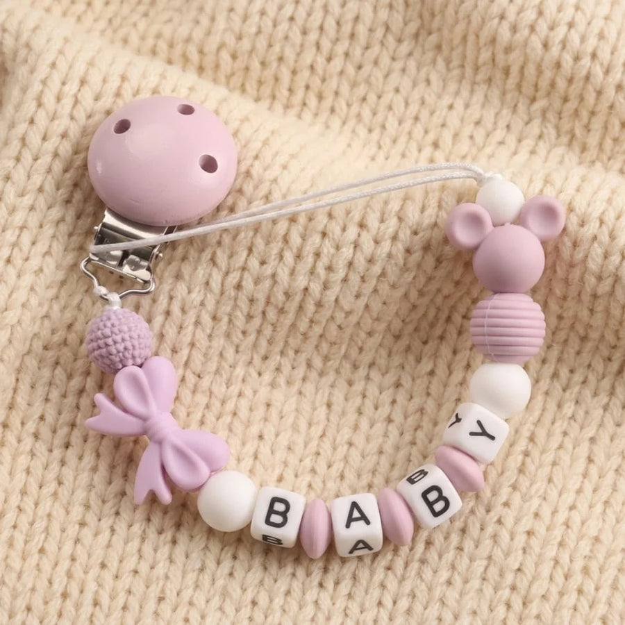 Support de sucette en silicone pour bébé, personnalisable avec nom — Monptitlou