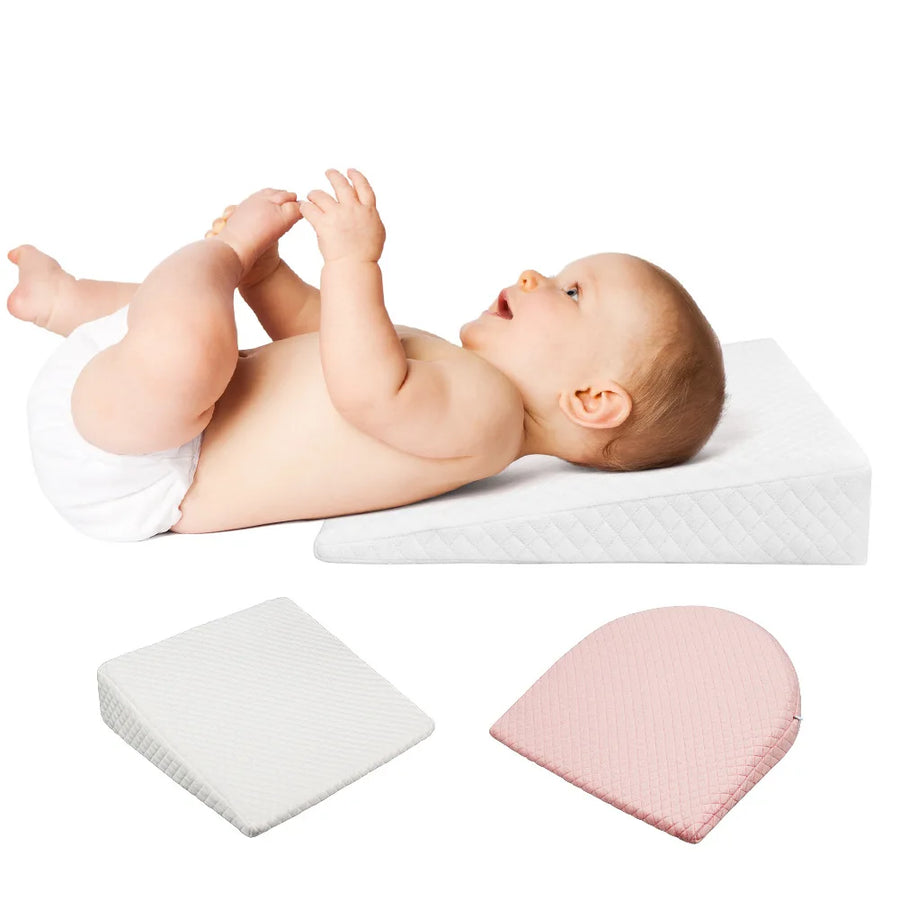 Cale-bébé incliné en mousse, deux hauteurs — Monptitlou