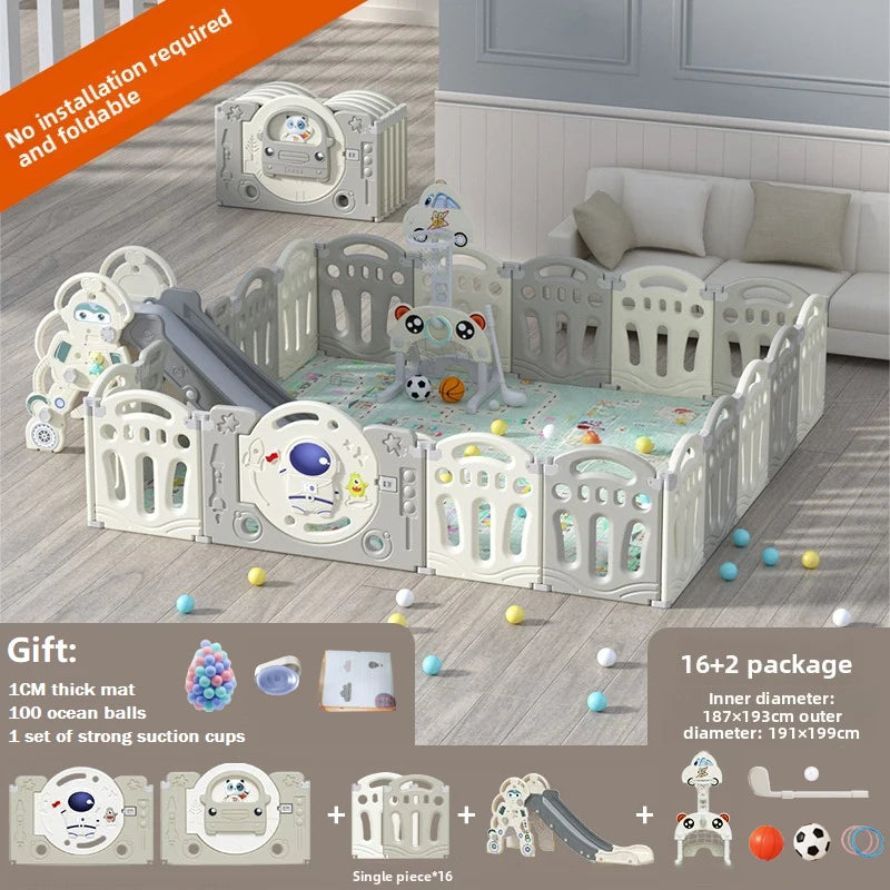 Parc modulaire pour bébé à panneaux, avec toboggan — Monptitlou