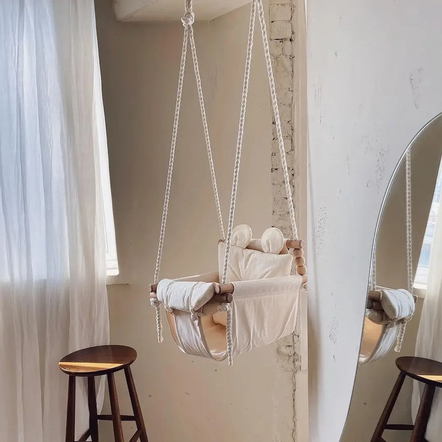Chaise à bascule pour bébé, balançoire pour bébé, style ins, intérieur — Monptitlou