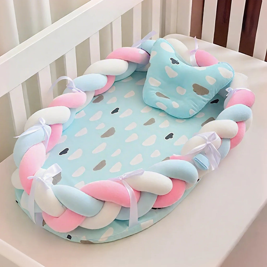 Réducteur de lit pour bébé avec tour tressé — Monptitlou
