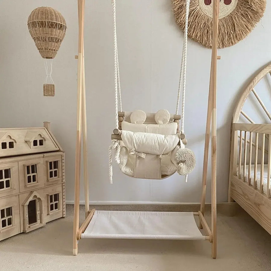 Chaise à bascule pour bébé, balançoire pour bébé, style ins, intérieur — Monptitlou