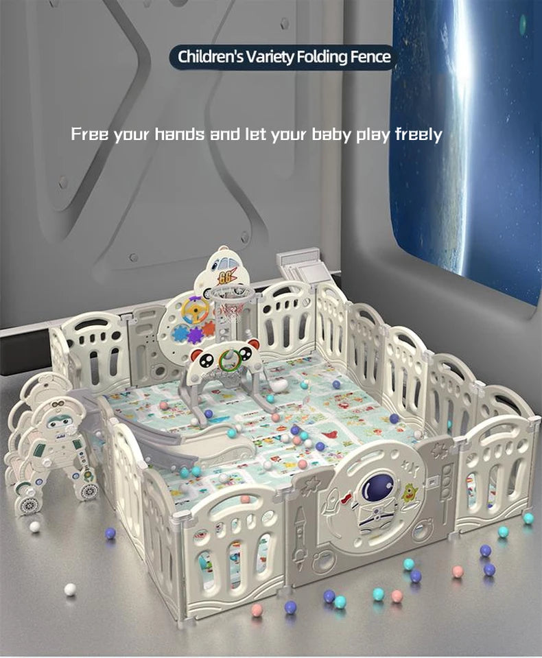 Parc modulaire pour bébé à panneaux, avec toboggan — Monptitlou