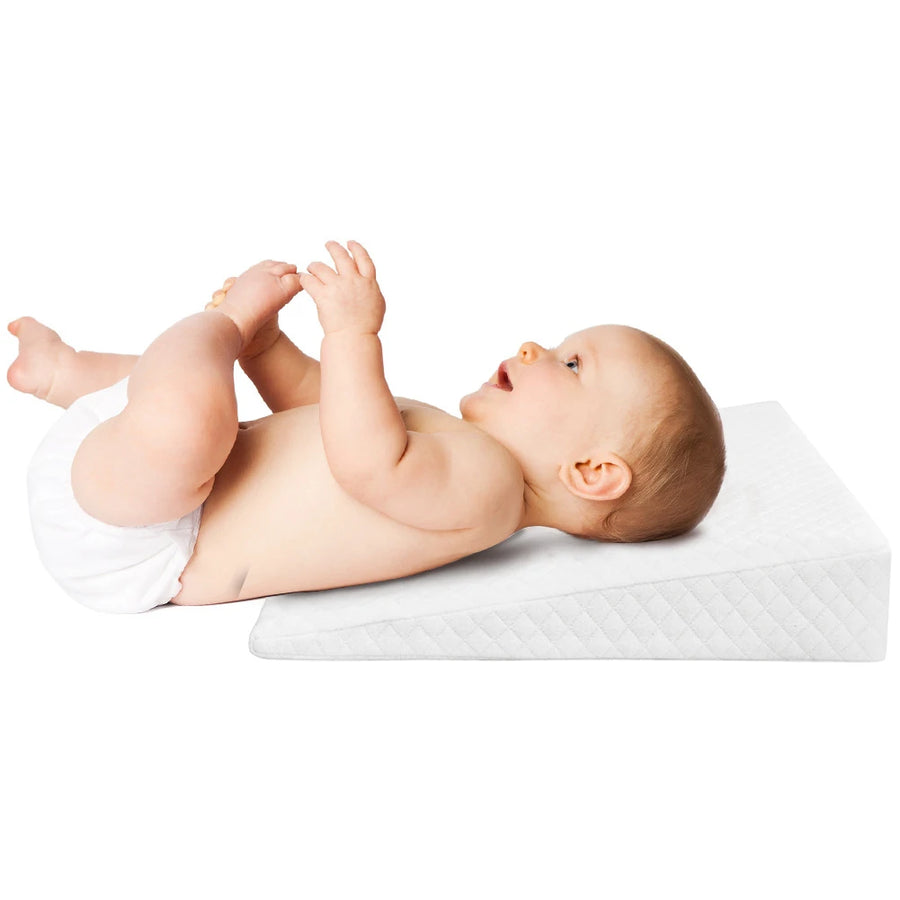 Cale-bébé incliné en mousse, deux hauteurs — Monptitlou