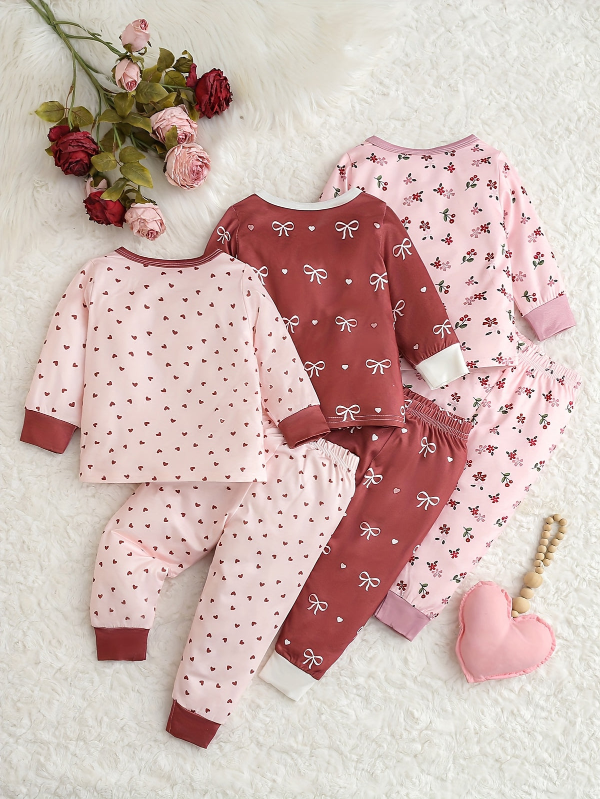 Pyjamas pour filles motif floral/cœur/nœud doux et confortable — Monptitlou Image