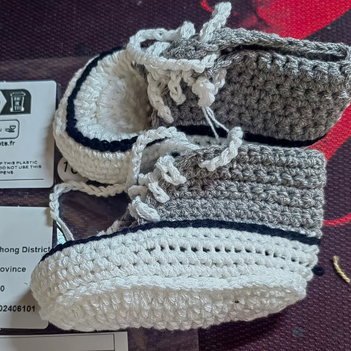 Chaussures Adorables pour Enfants Tricotées à la Main — Monptitlou Image