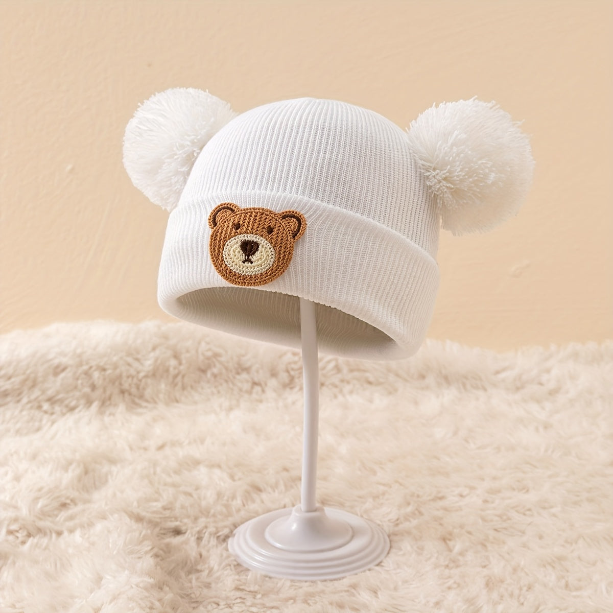 Bonnets d'extérieur tricotés sans bord pour bébé — Monptitlou Image