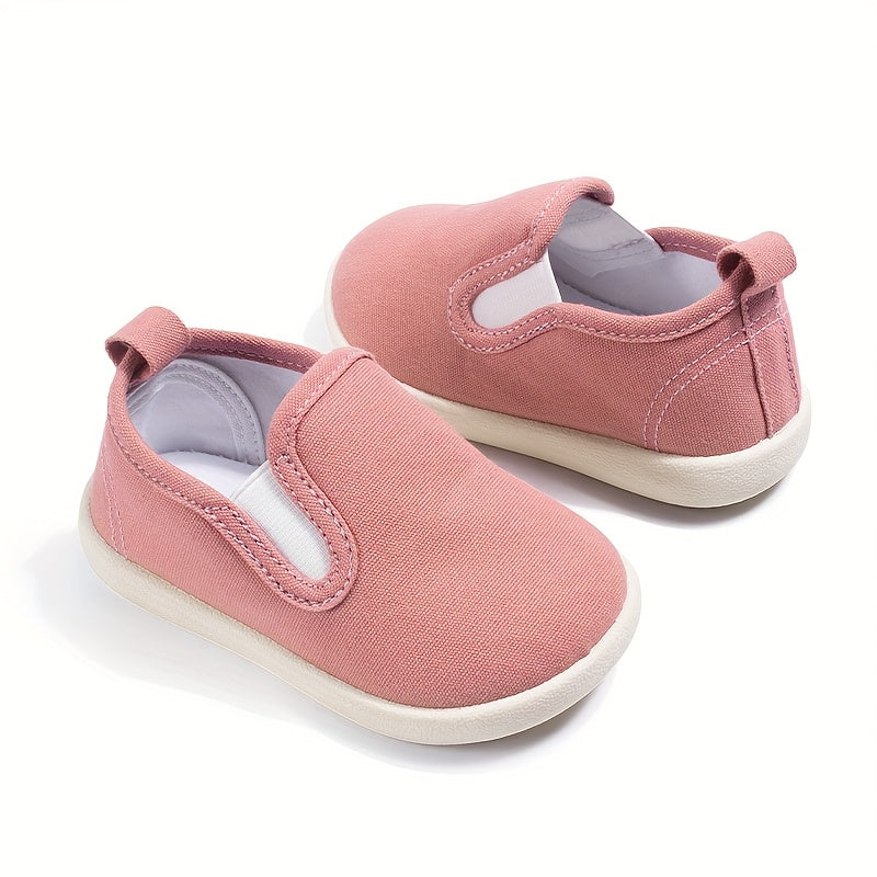 Nouvelles chaussures de jardin décontractées de sport à semelle basse — Monptitlou