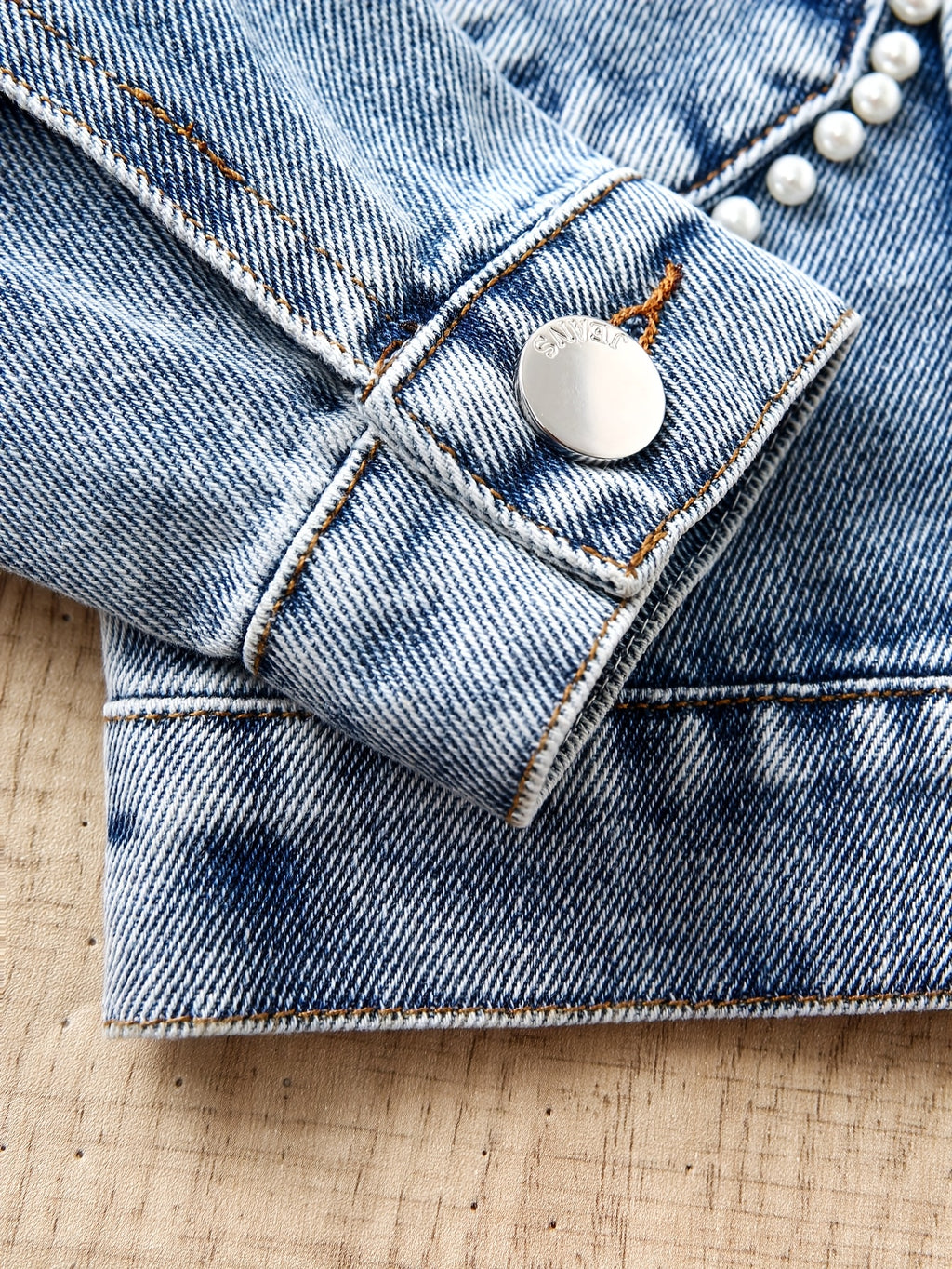 Veste en jean décontractée pour bébé fille, design cœur clouté, lavée — Monptitlou