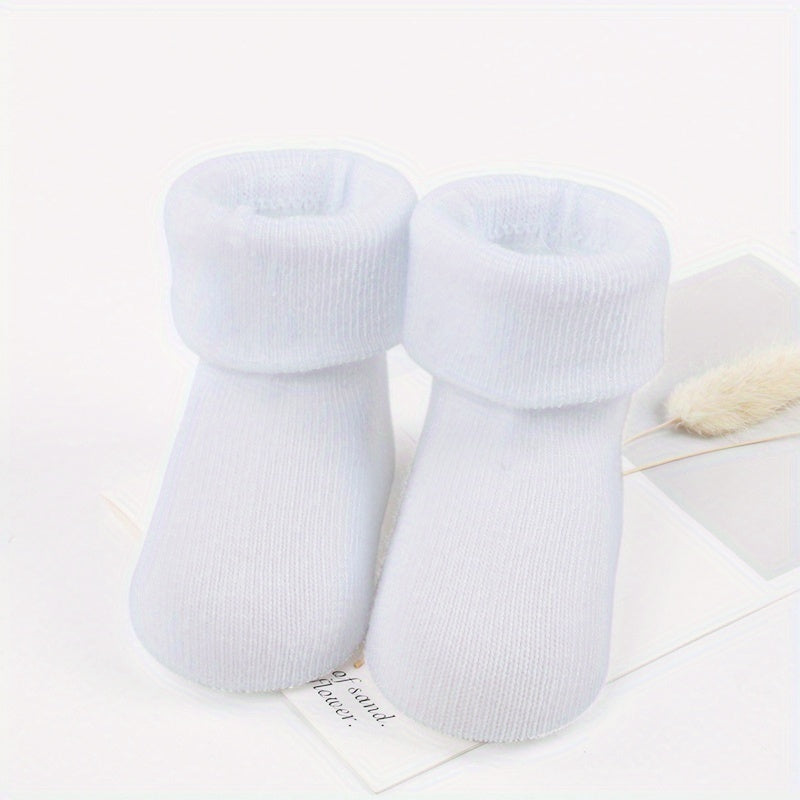 5 paires de chaussettes pour bébé avec deux façons de les porter — Monptitlou Image