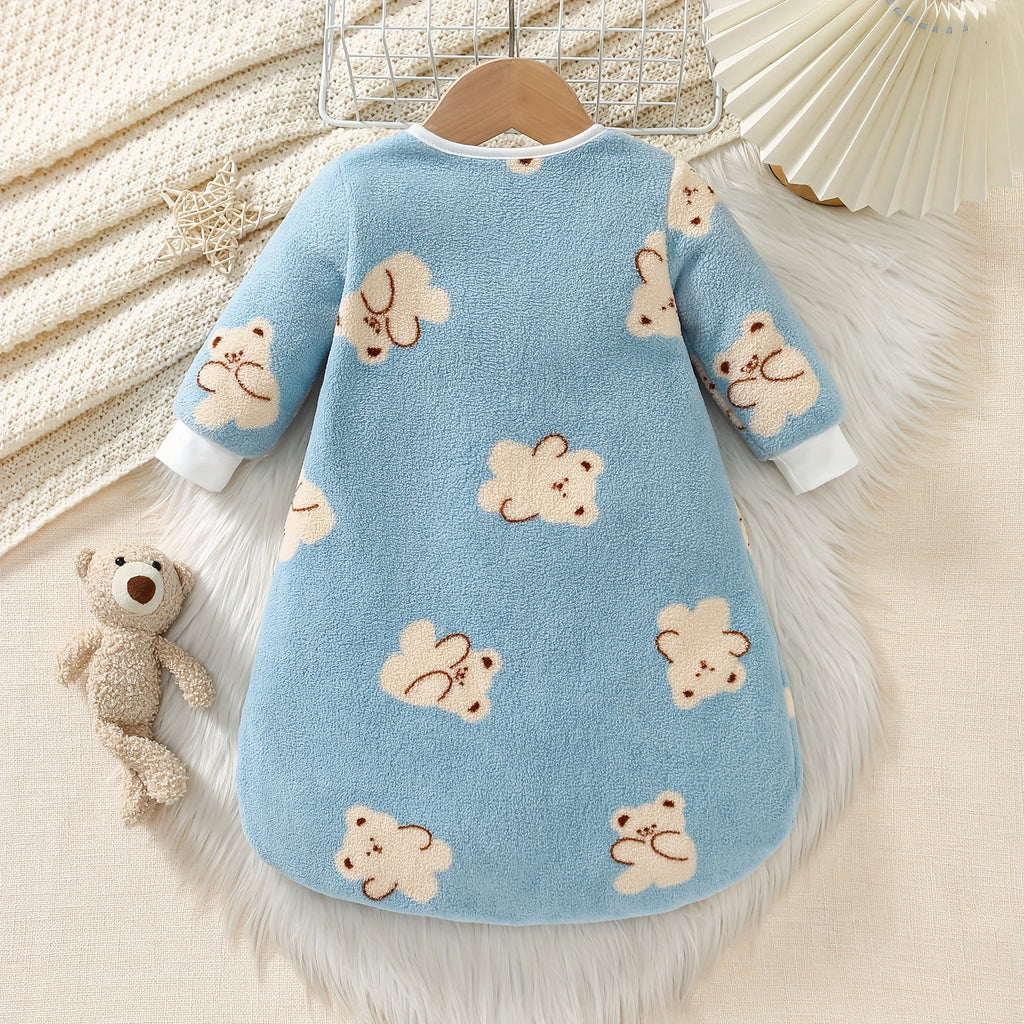 Cadeau de baptême et robe pour bébé, fond bleu, petit ours — Monptitlou