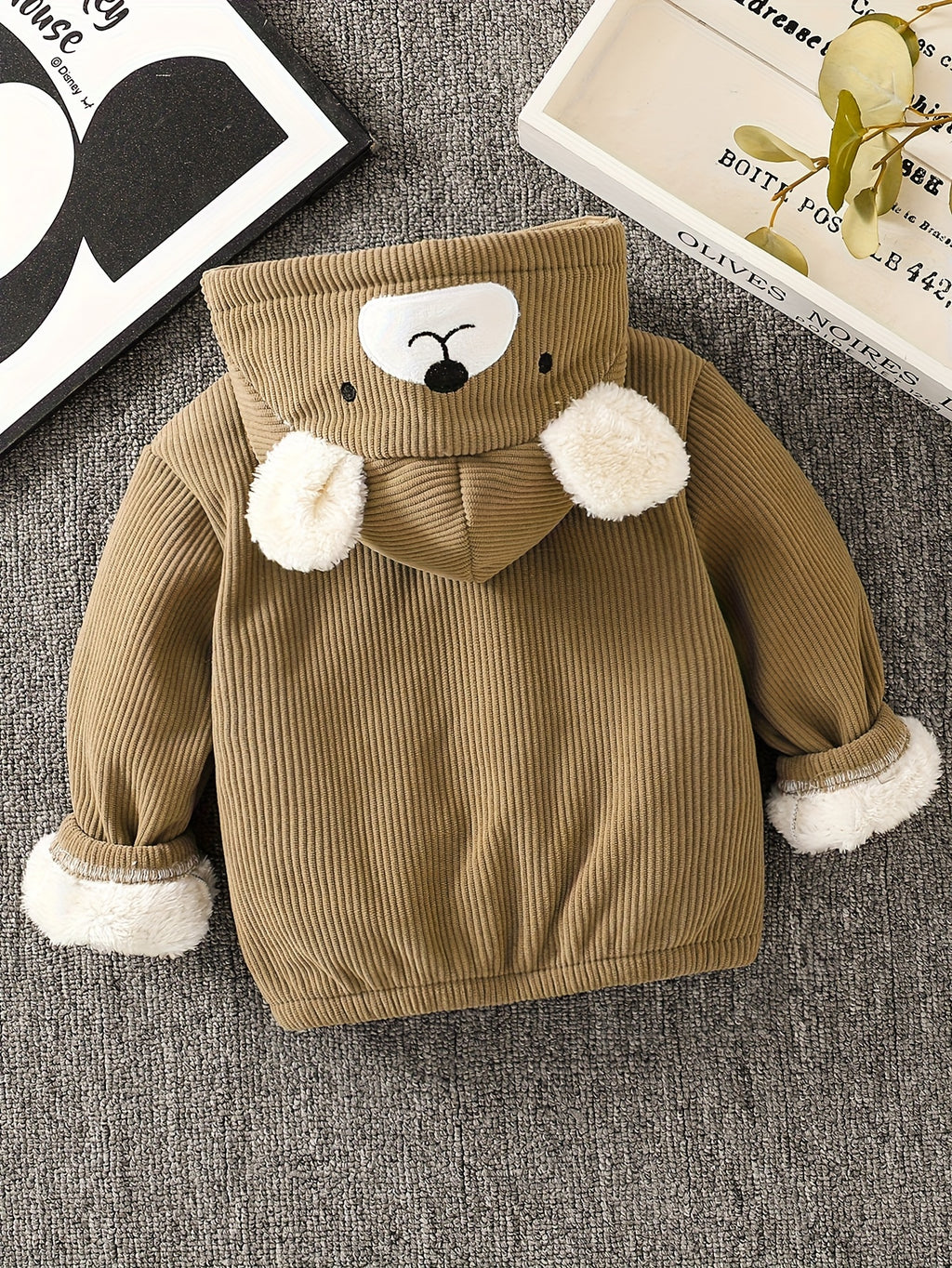 Manteau en velours côtelé à manches longues pour bébé garçon — Monptitlou