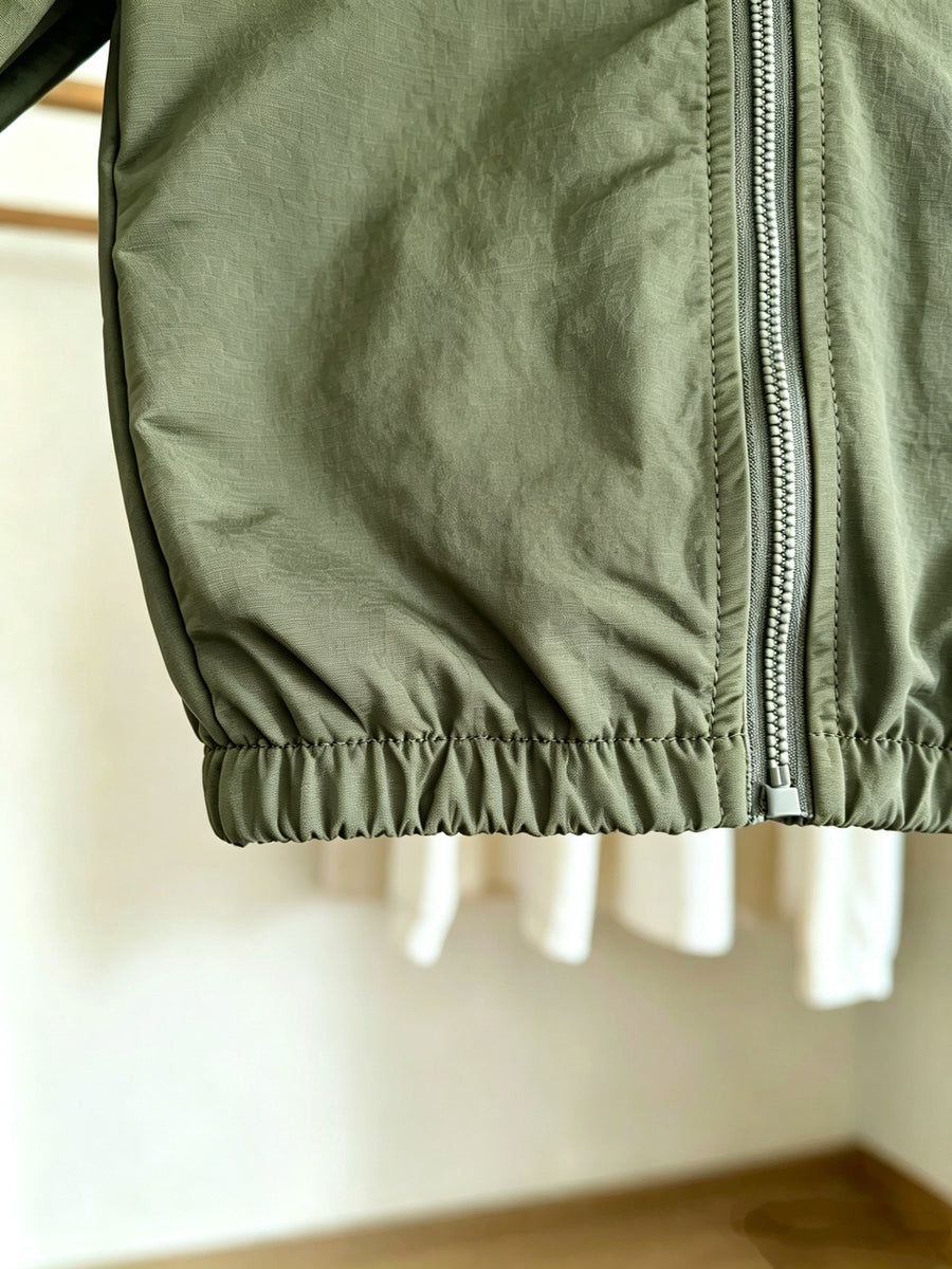 Nouvelle Veste Zippée à Capuche Kaki Printemps et Automne pour Bébés et — Monptitlou