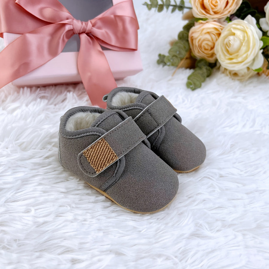 Chaussures chaudes d'hiver pour bébé doublées en polaire — Monptitlou