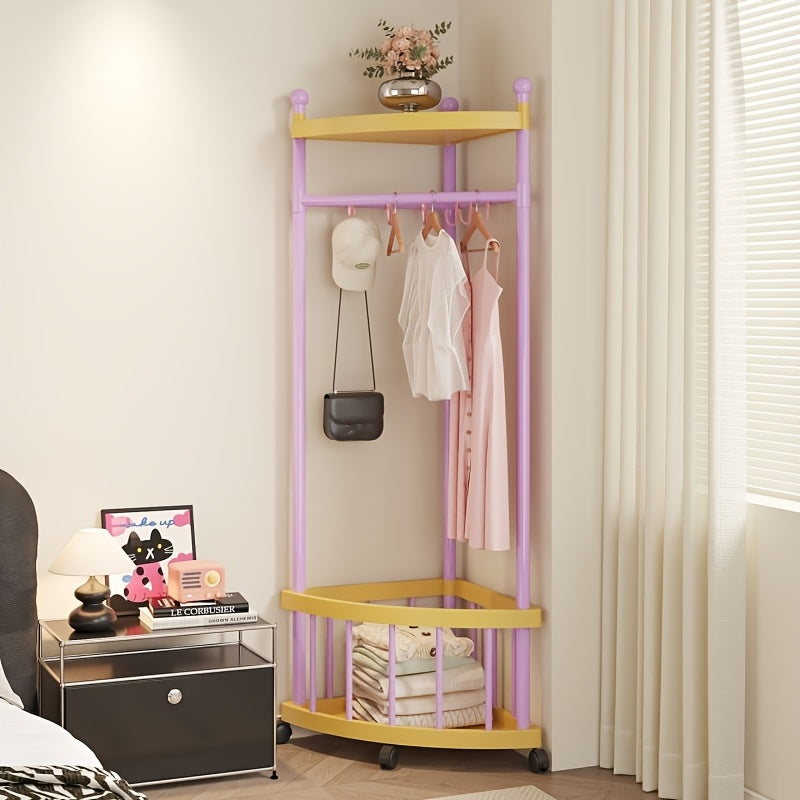 Porte-vêtements d'angle rotatif avec roulettes verrouillables — Monptitlou