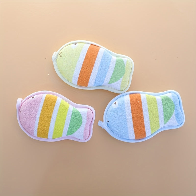 Éponge de bain bébé forme poisson animal cartoon douce pour la peau — Monptitlou