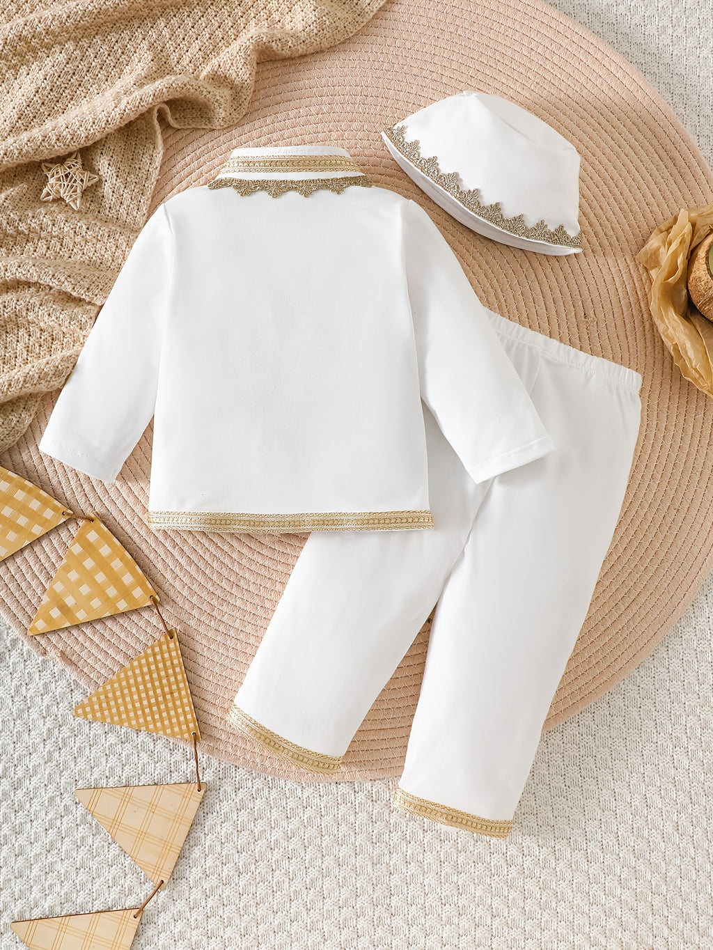 Ensemble traditionnel formel blanc pour bébé garçon moyen-oriental avec — Monptitlou