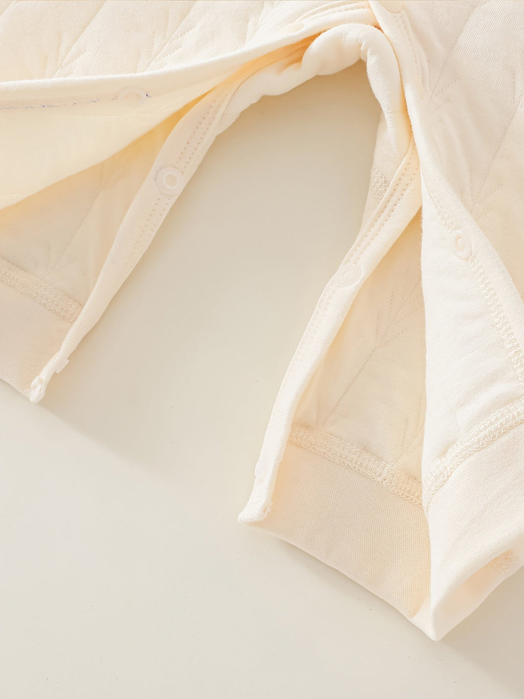 Grenouillère pour bébés garçons et filles - Ailes d'ange coupées, barboteuse pour nouveau-né, barboteuse de couleur unie