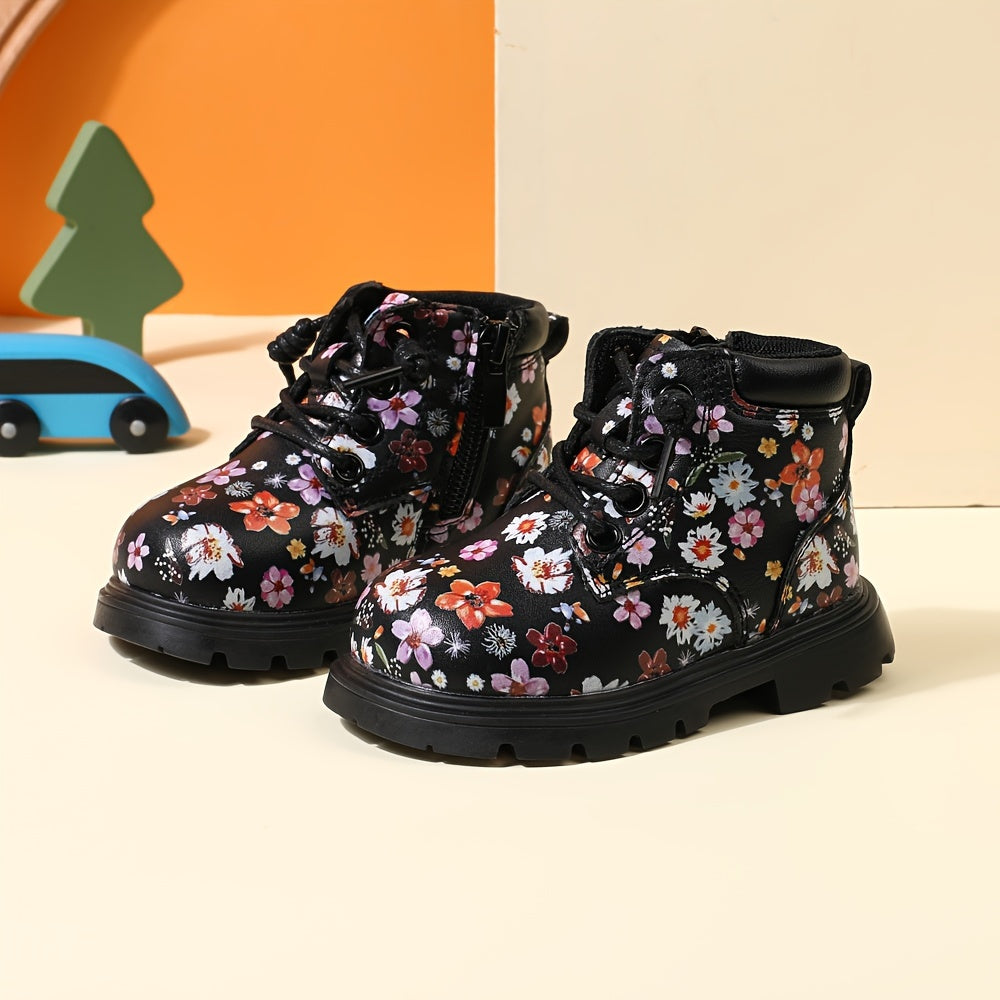 Bottes tendance à imprimé floral pour bébés filles — Monptitlou Image