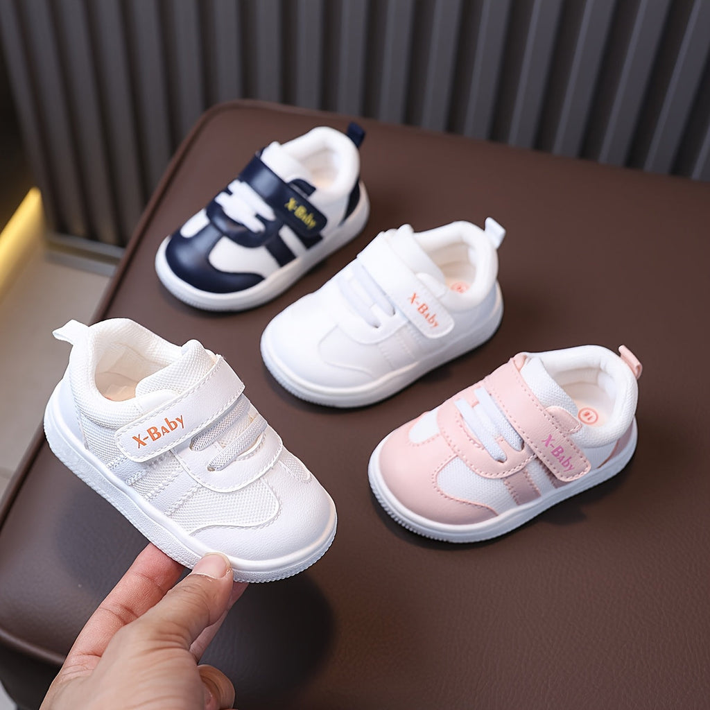 Chaussures bébé plates pour printemps et automne — Monptitlou