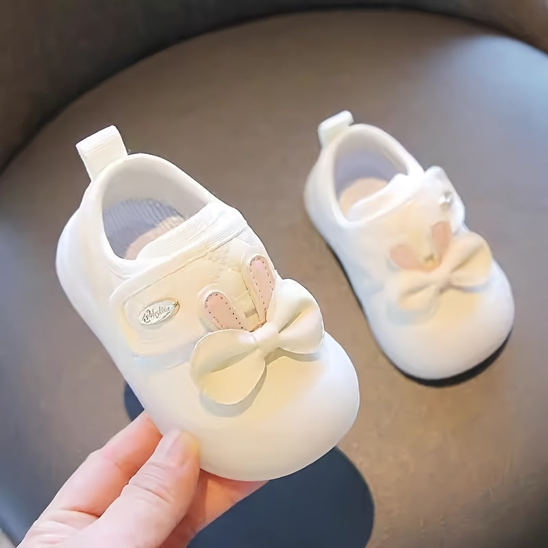 Chaussures de marche pour bébé fille printemps et automne à semelle — Monptitlou