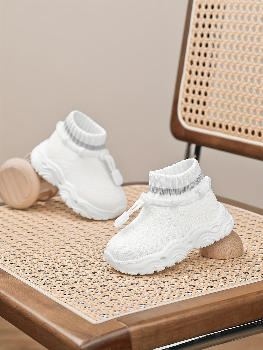 Nouvelles chaussures de marche tendance pour enfants — Monptitlou
