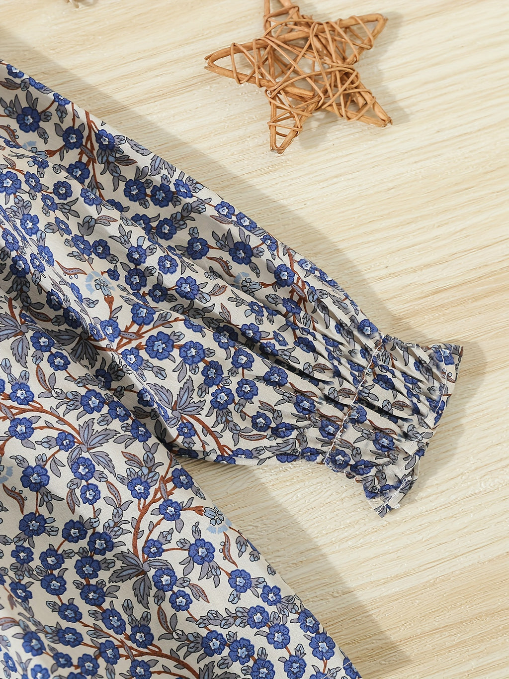 Chemise fille à manches longues - motif imprimé - taille smocked, photo 16