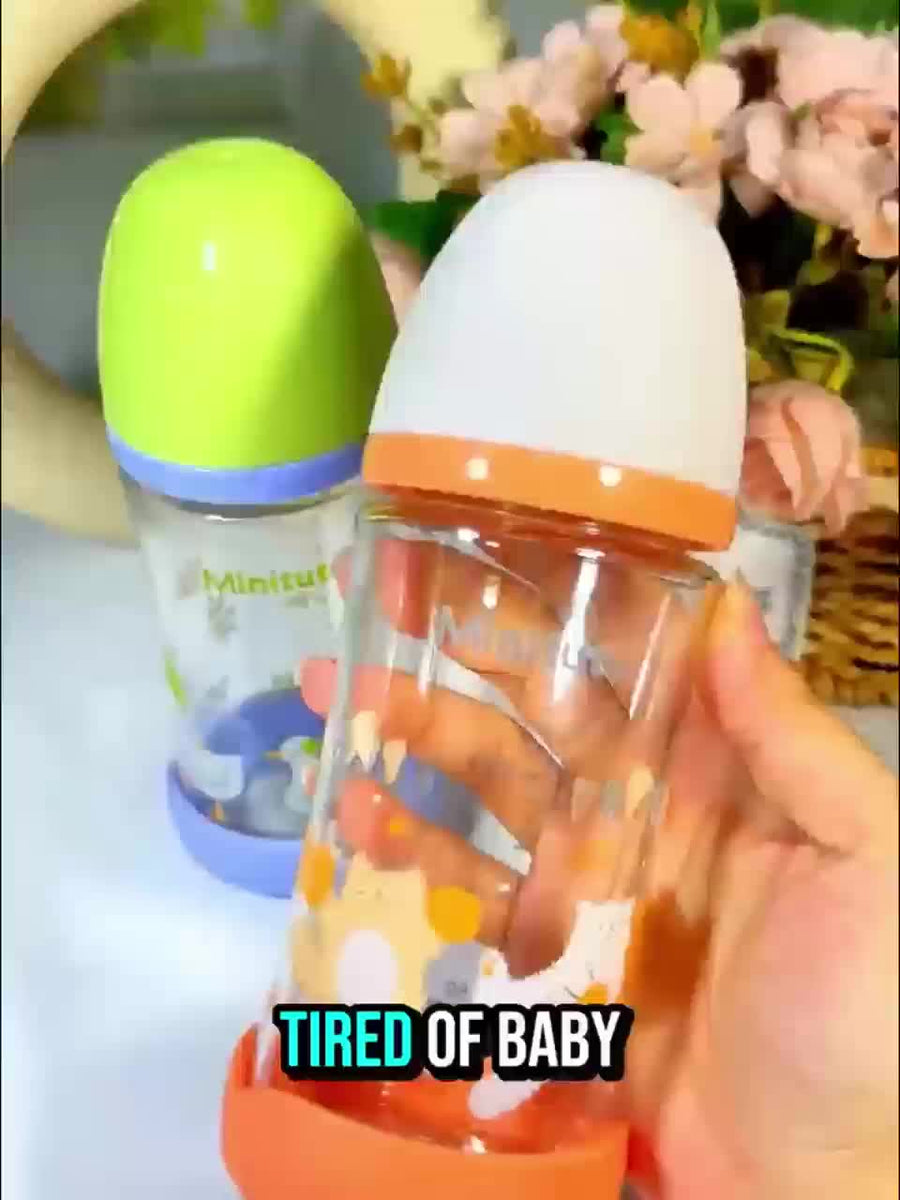 Biberon en verre pour nouveau-né, eau et lait