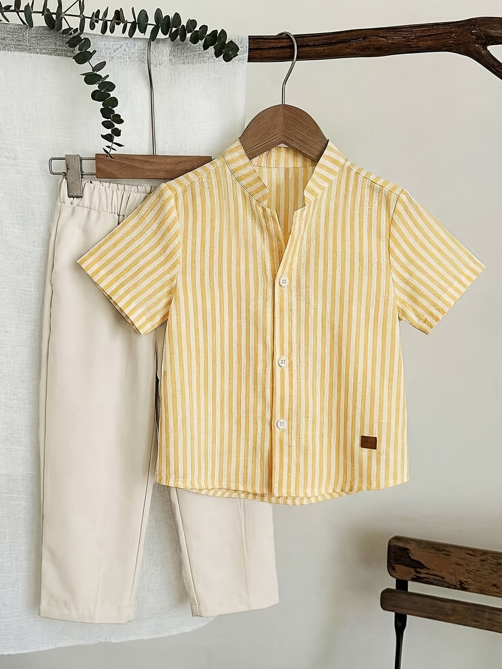 Ensemble 2 pièces 'S : Chemise décontractée à rayures et pantalon uni — Monptitlou